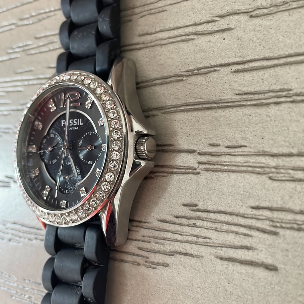 Fossil Watch With New Face - image 3